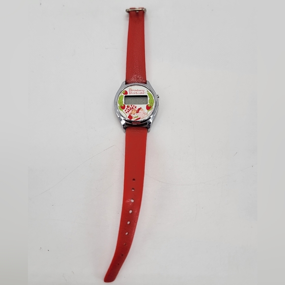 Vintage 1980’s Strawberry Shortcake Digital Watch Needs Battery Childs Size - Picture 2 of 9